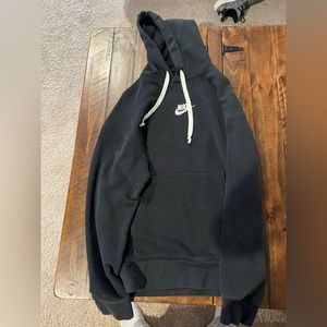 Nike hoody size medium